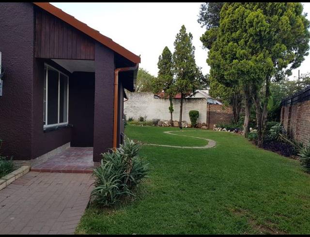 1 BEDROOM PROPERTY TO RENT IN BORDEAUX